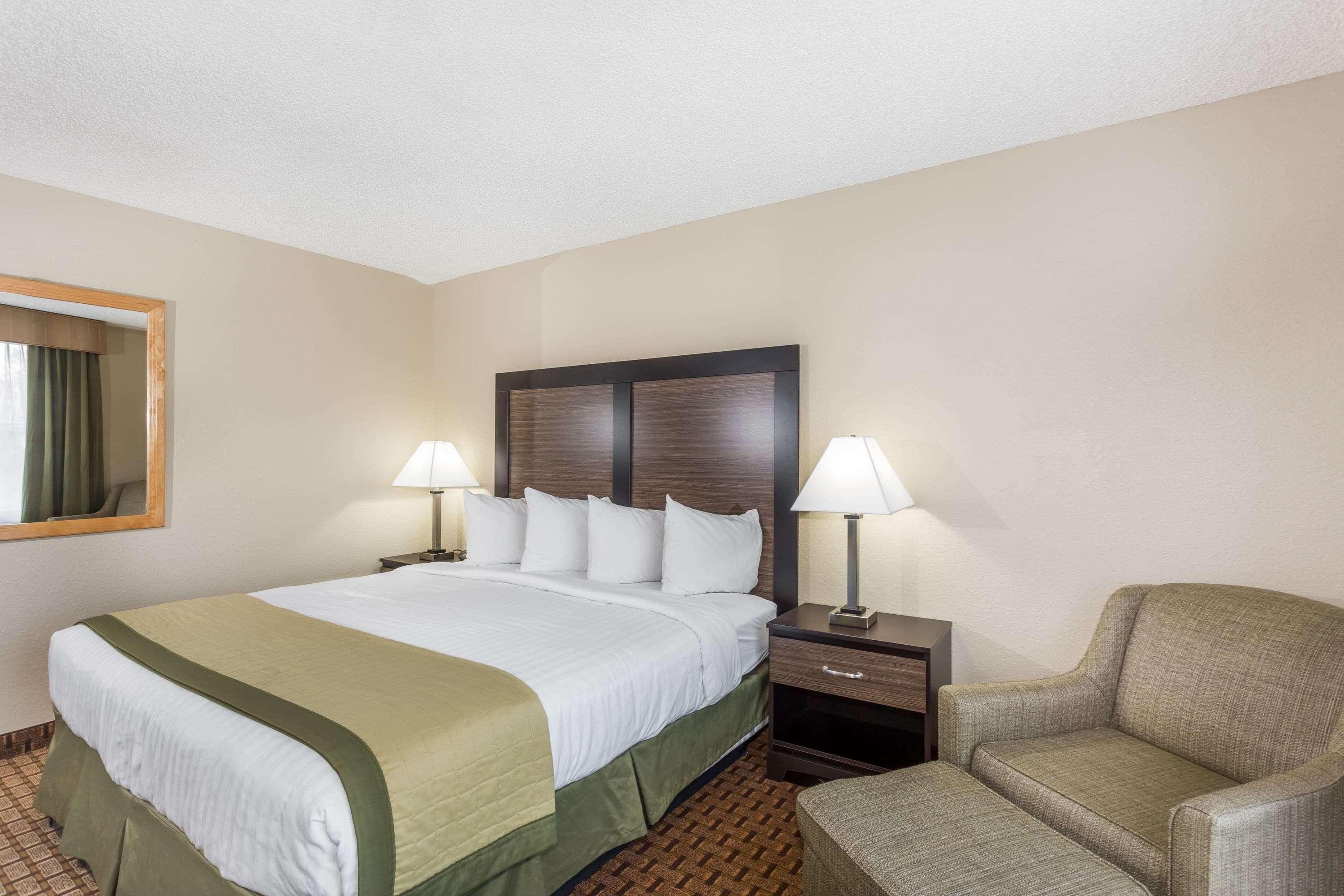Baymont By Wyndham Fort Myers Airport Екстер'єр фото