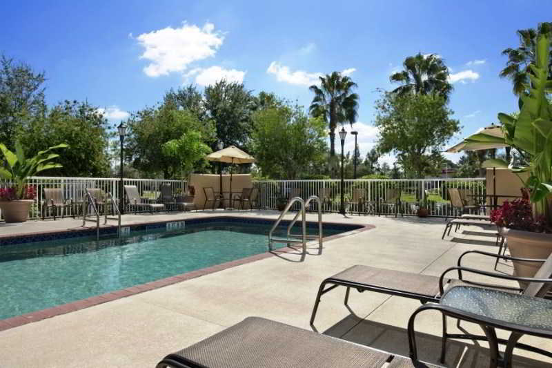 Baymont By Wyndham Fort Myers Airport Екстер'єр фото