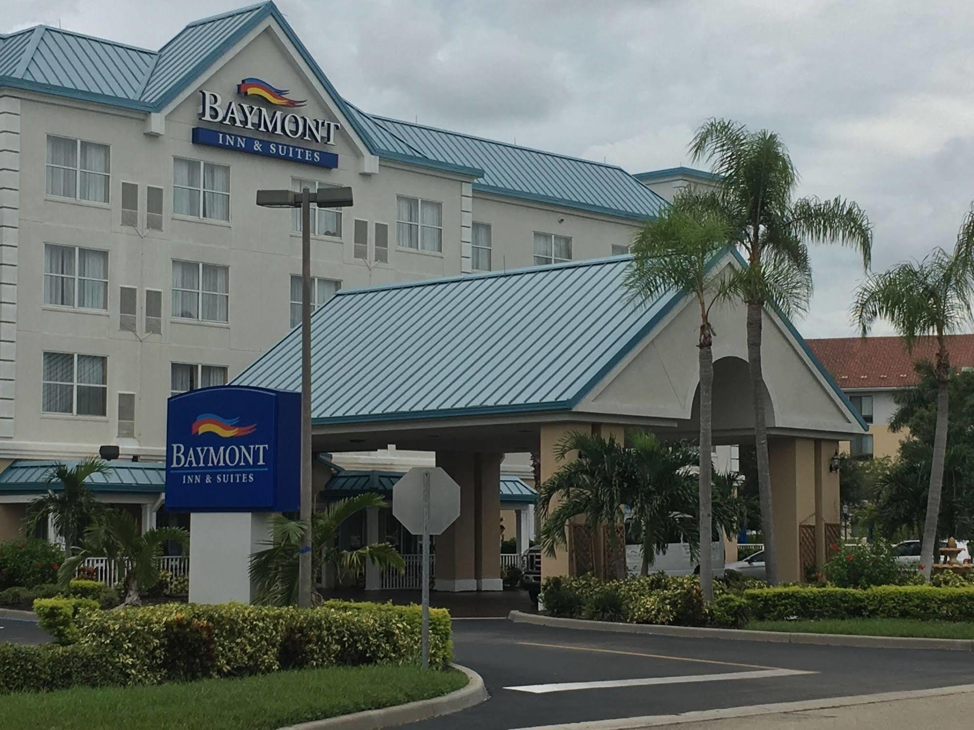 Baymont By Wyndham Fort Myers Airport Екстер'єр фото