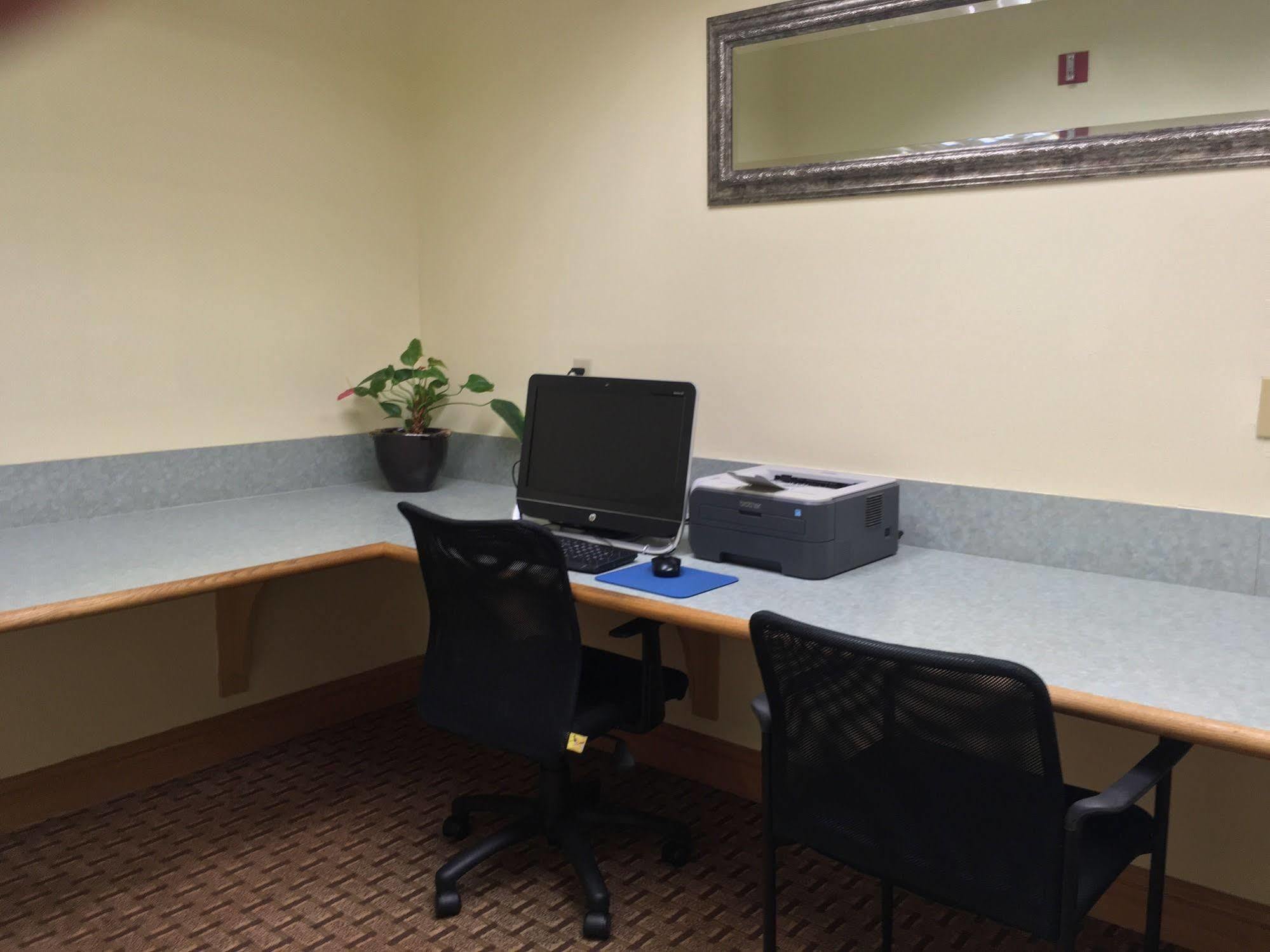 Baymont By Wyndham Fort Myers Airport Екстер'єр фото