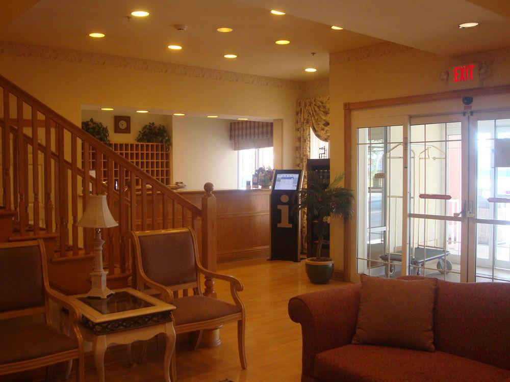 Baymont By Wyndham Fort Myers Airport Екстер'єр фото